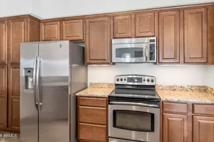 3935 E Rough Rider Rd, Phoenix, AZ 85050 - Photo 11