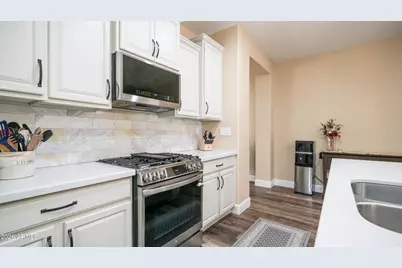 10754 W Yearling Road, Peoria, AZ 85383 - Photo 7