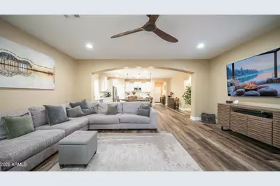 10754 W Yearling Road, Peoria, AZ 85383 - Photo 15