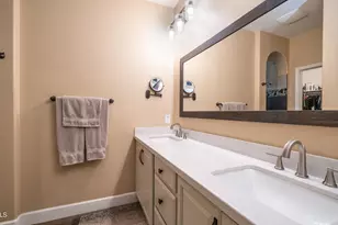 10754 W Yearling Rd, Peoria, AZ 85383 - Photo 19