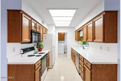 8026 E Nopal Avenue, Mesa, AZ 85209 - Photo 9