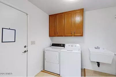 8026 E Nopal Avenue, Mesa, AZ 85209 - Photo 21