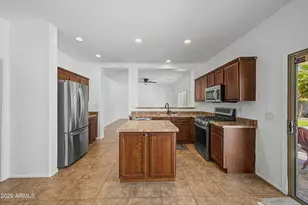 44344 W Knauss Dr, Maricopa, AZ 85138 - Photo 9