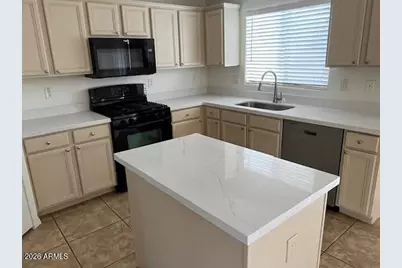 19525 N Sandalwood Drive, Maricopa, AZ 85138 - Photo 3