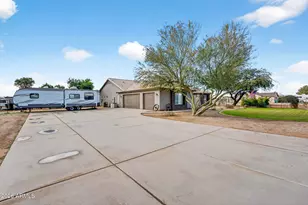 3983 E Triple Crown Dr, San Tan Valley, AZ 85140 - Photo 41