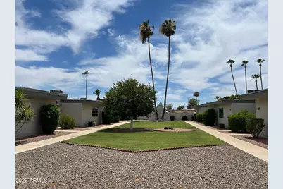 10878 W Coggins Drive, Sun City, AZ 85351 - Photo 11