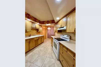 10878 W Coggins Drive, Sun City, AZ 85351 - Photo 3