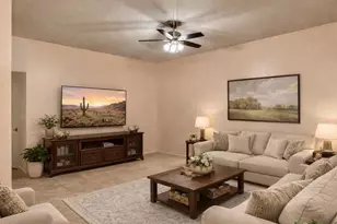 10878 W Coggins Dr, Sun City, AZ 85351 - Photo 11