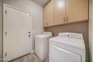 1221 E Kramer Cir, Mesa, AZ 85203 - Photo 17