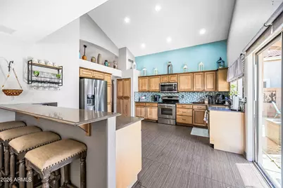 7421 W Lone Cactus Drive, Glendale, AZ 85308 - Photo 15