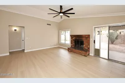 10844 W Ruth Avenue, Peoria, AZ 85345 - Photo 5