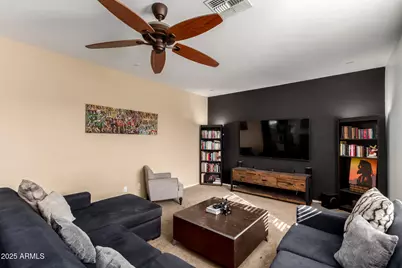 2513 W Branham Lane, Phoenix, AZ 85041 - Photo 7