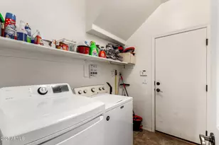 2513 W Branham Ln, Phoenix, AZ 85041 - Photo 27