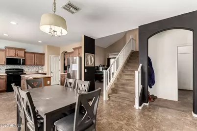 2513 W Branham Lane, Phoenix, AZ 85041 - Photo 9