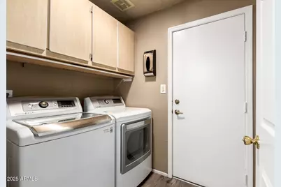 3940 W Park View Lane, Glendale, AZ 85310 - Photo 33