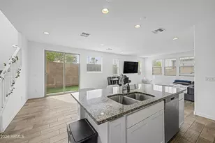 4236 S 58th Ln, Phoenix, AZ 85043 - Photo 3