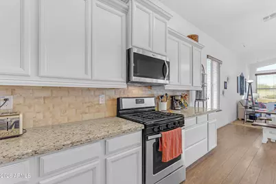 14473 S 179th Avenue, Goodyear, AZ 85338 - Photo 11