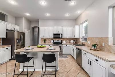 7167 W Buckskin Trail, Peoria, AZ 85383 - Photo 13