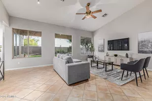 7167 W Buckskin Trail, Peoria, AZ 85383 - Photo 5