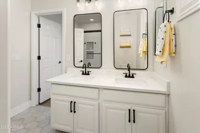 14885 W Dreyfus Street, Surprise, AZ 85379 - Photo 55