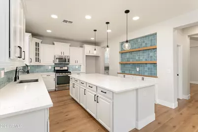 14885 W Dreyfus Street, Surprise, AZ 85379 - Photo 17