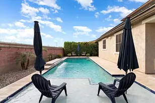 14885 W Dreyfus St, Surprise, AZ 85379 - Photo 27