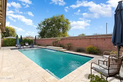 14885 W Dreyfus Street, Surprise, AZ 85379 - Photo 29