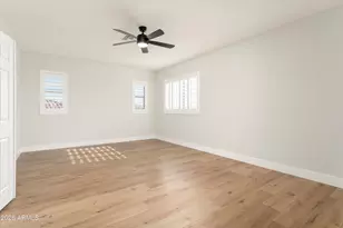 14885 W Dreyfus St, Surprise, AZ 85379 - Photo 33