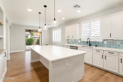 14885 W Dreyfus Street, Surprise, AZ 85379 - Photo 19