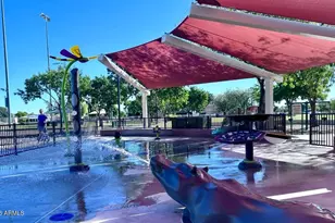 14885 W Dreyfus St, Surprise, AZ 85379 - Photo 71