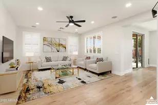 14885 W Dreyfus St, Surprise, AZ 85379 - Photo 11