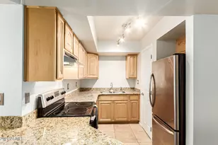 2228 N 52nd Street N, Phoenix, AZ 85008 - Photo 9