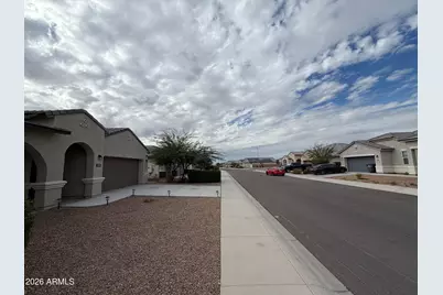 1039 W Beacon Drive, Casa Grande, AZ 85122 - Photo 3