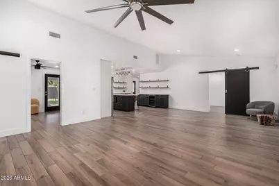 4607 E Edgemont Avenue, Phoenix, AZ 85008 - Photo 9