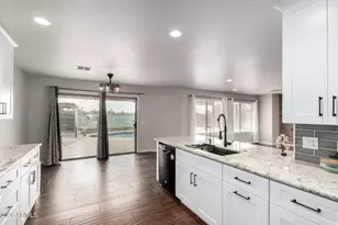 1355 E Betsy Ln, Gilbert, AZ 85296 - Photo 17