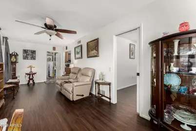 13087 N 100th Avenue, Sun City, AZ 85351 - Photo 7