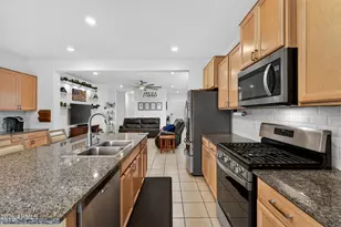 14217 W Pershing St, Surprise, AZ 85379 - Photo 17