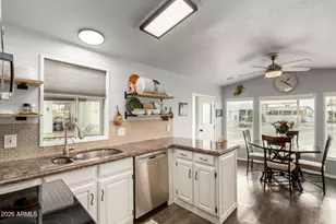 17200 W Bell Rd, Surprise, AZ 85374 - Photo 11