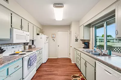 9912 W Sandstone Drive, Sun City, AZ 85351 - Photo 3