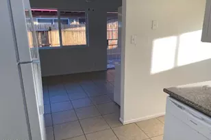 1224 S Smith Rd, Tempe, AZ 85281 - Photo 7