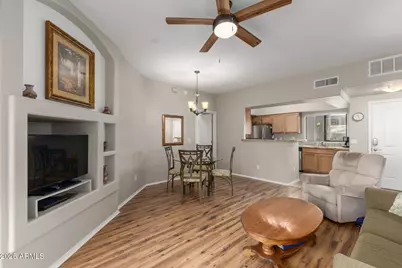 10401 N Saguaro Boulevard #111, Fountain Hills, AZ 85268 - Photo 7