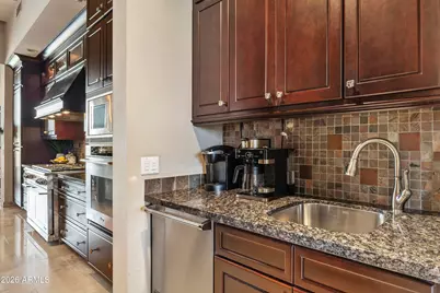 6109 N Palo Cristi Road, Paradise Valley, AZ 85253 - Photo 15