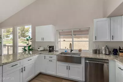 25631 S Howard Drive, Sun Lakes, AZ 85248 - Photo 9