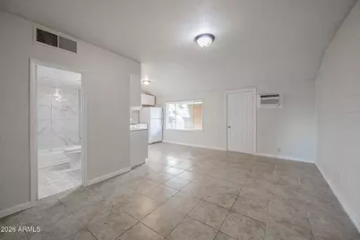 864 E Chandler Boulevard #15, Chandler, AZ 85225 - Photo 3