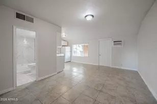 864 E Chandler Blvd, Chandler, AZ 85225 - Photo 3