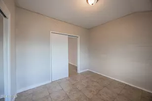 864 E Chandler Blvd, Chandler, AZ 85225 - Photo 11