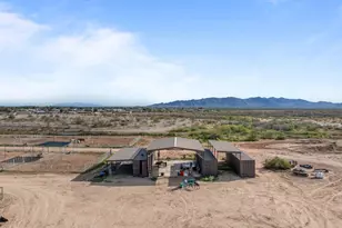 21015 W White Feather Ln, Wittmann, AZ 85361 - Photo 49