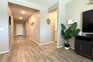 313 E Seven Seas Dr, Casa Grande, AZ 85122 - Photo 5