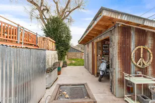 715 Tombstone Canyon, Bisbee, AZ 85603 - Photo 37