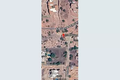 233 E Briles Road #3, Phoenix, AZ 85085 - Photo 7